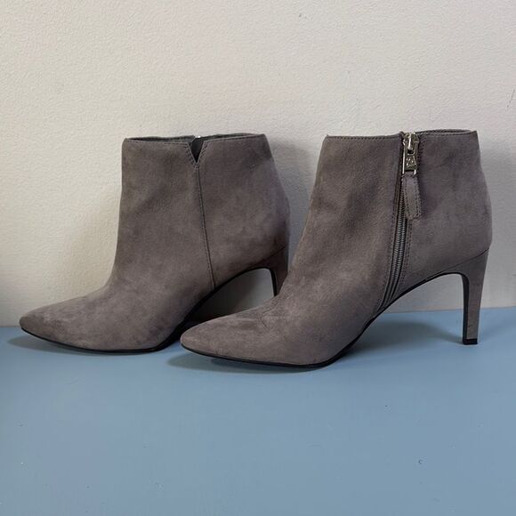 Sam & Libby Gray Suede Ankle Boots Size 9 - Picture 3 of 9